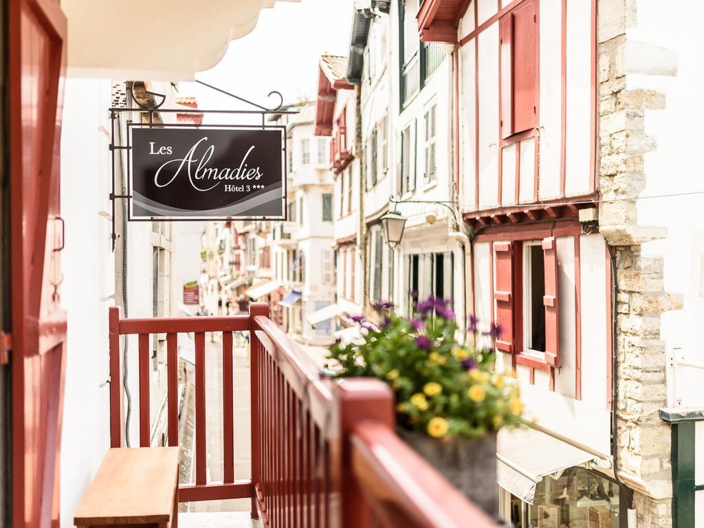 Hotel Les Almadies - Coeur De Ville Saint-Jean-de-Luz Eksteriør bilde